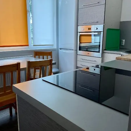 Apartment Vs *